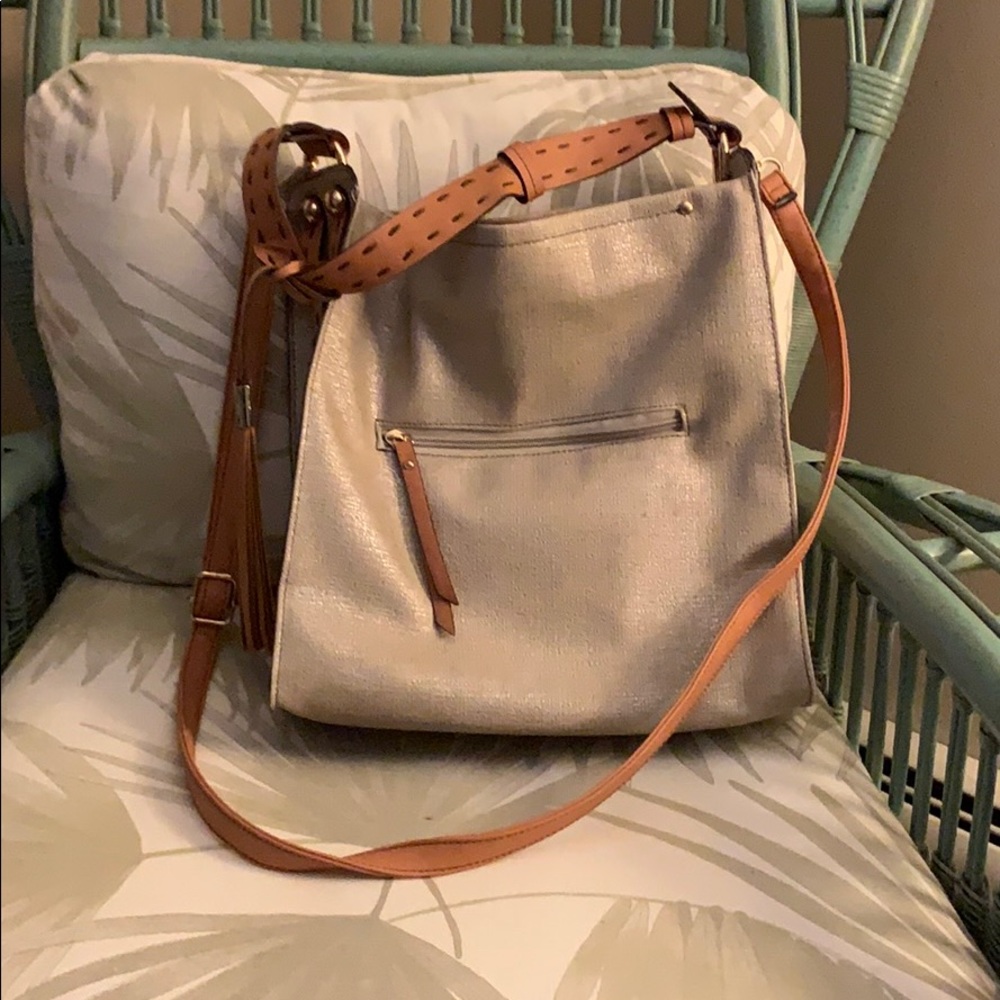 Sondra Robert’s purse